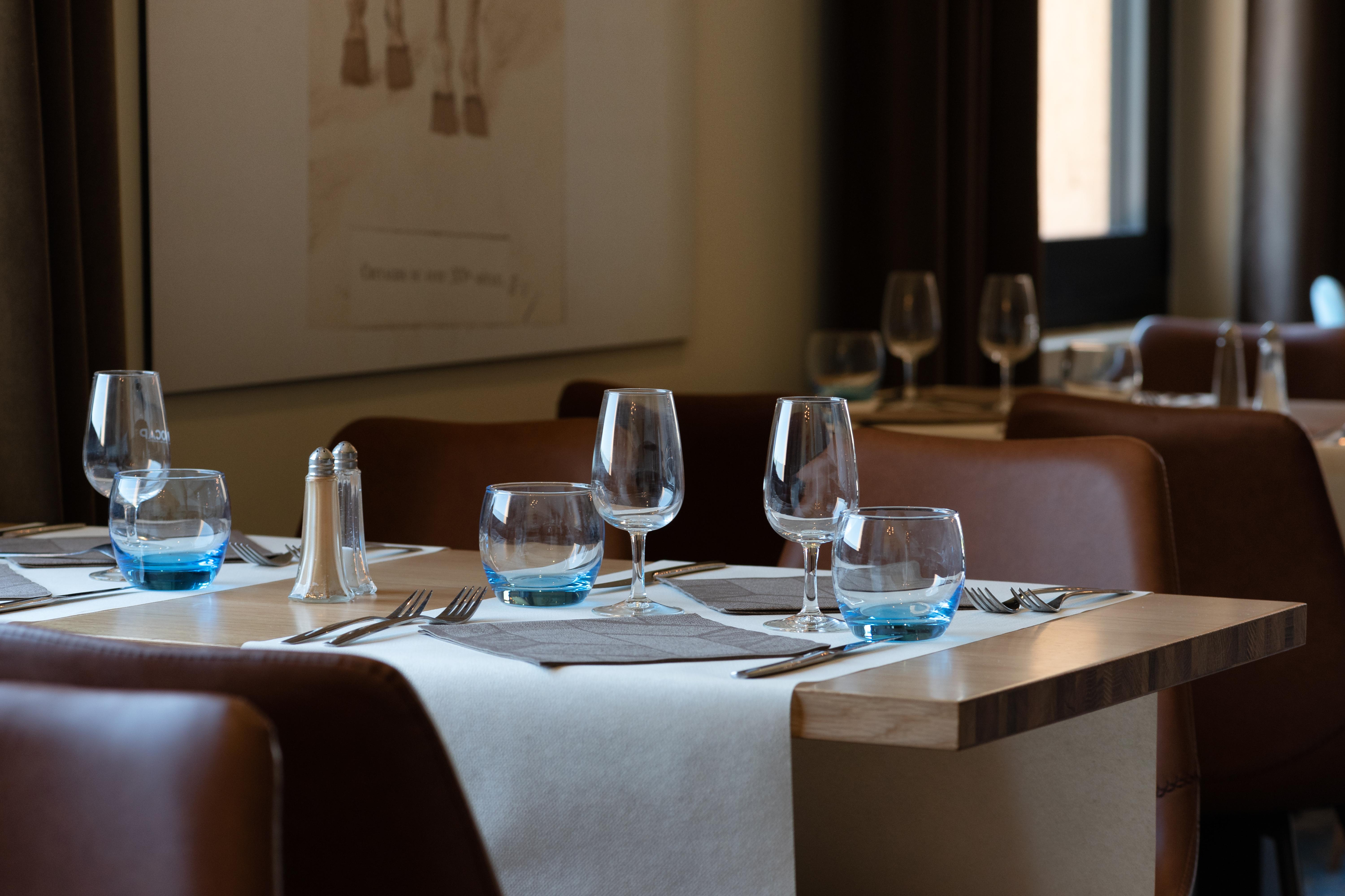 Sowell Hotels Les Chevaliers Каркасон Екстериор снимка