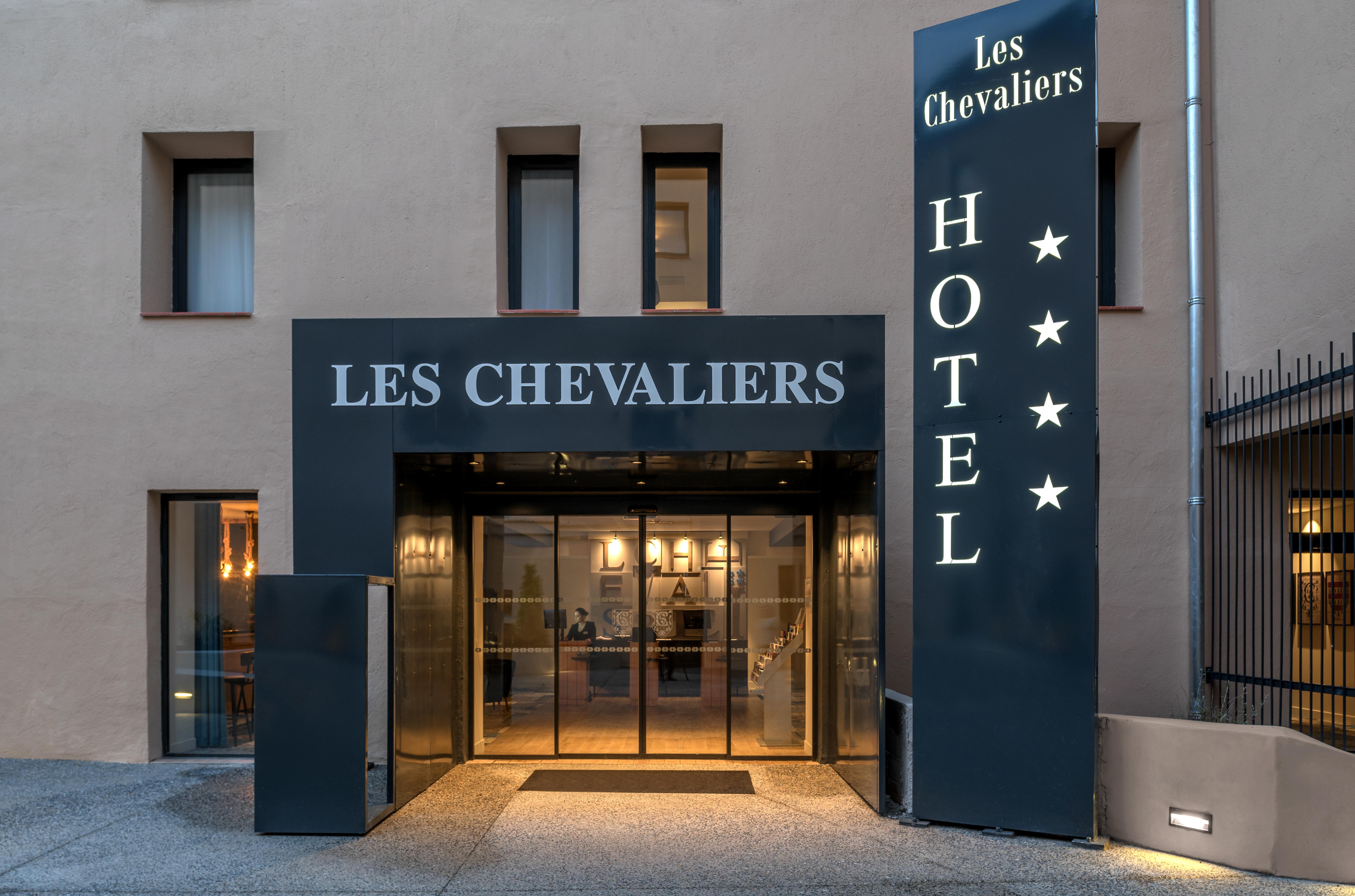 Sowell Hotels Les Chevaliers Каркасон Екстериор снимка