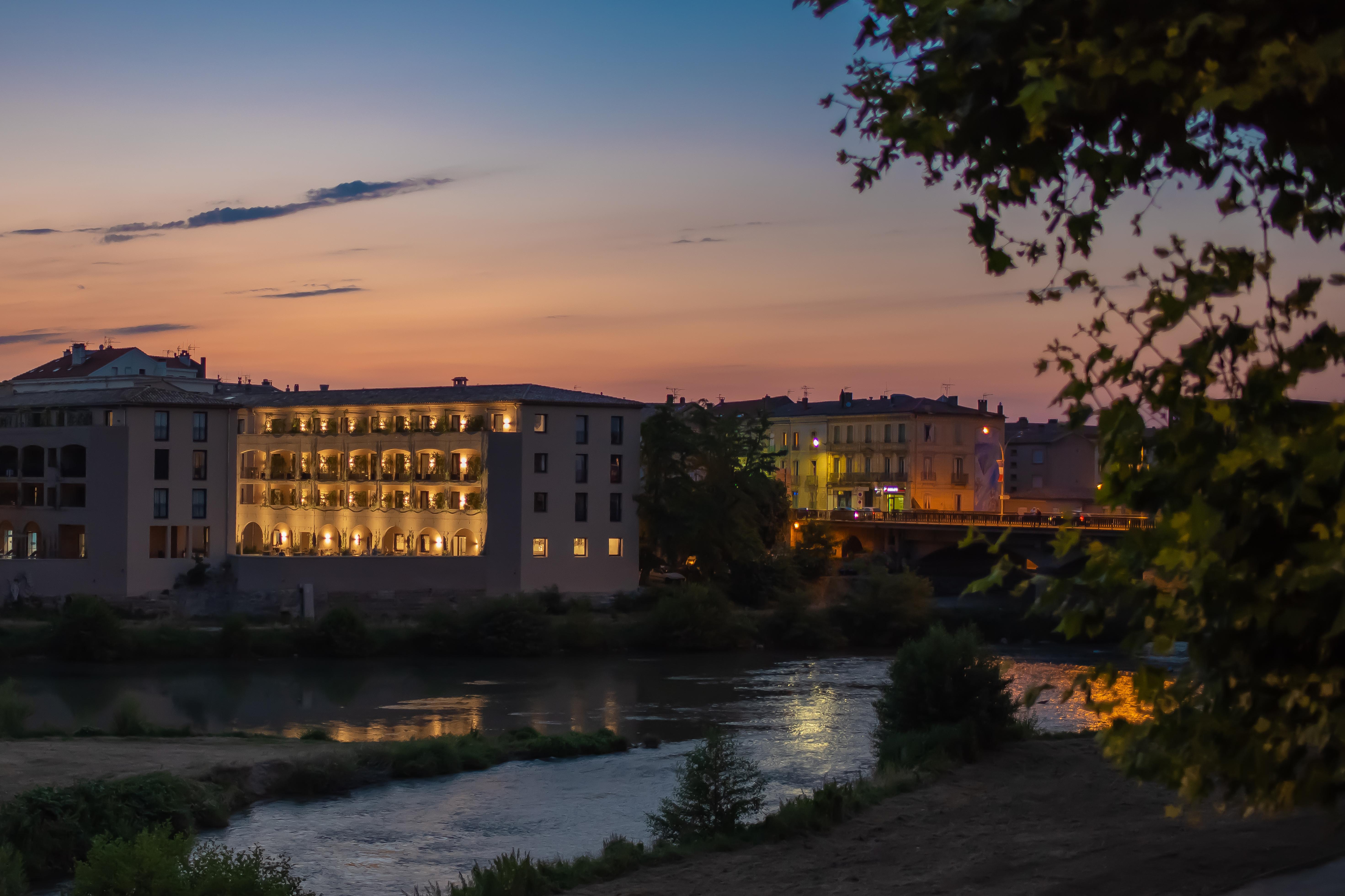 Sowell Hotels Les Chevaliers Каркасон Екстериор снимка