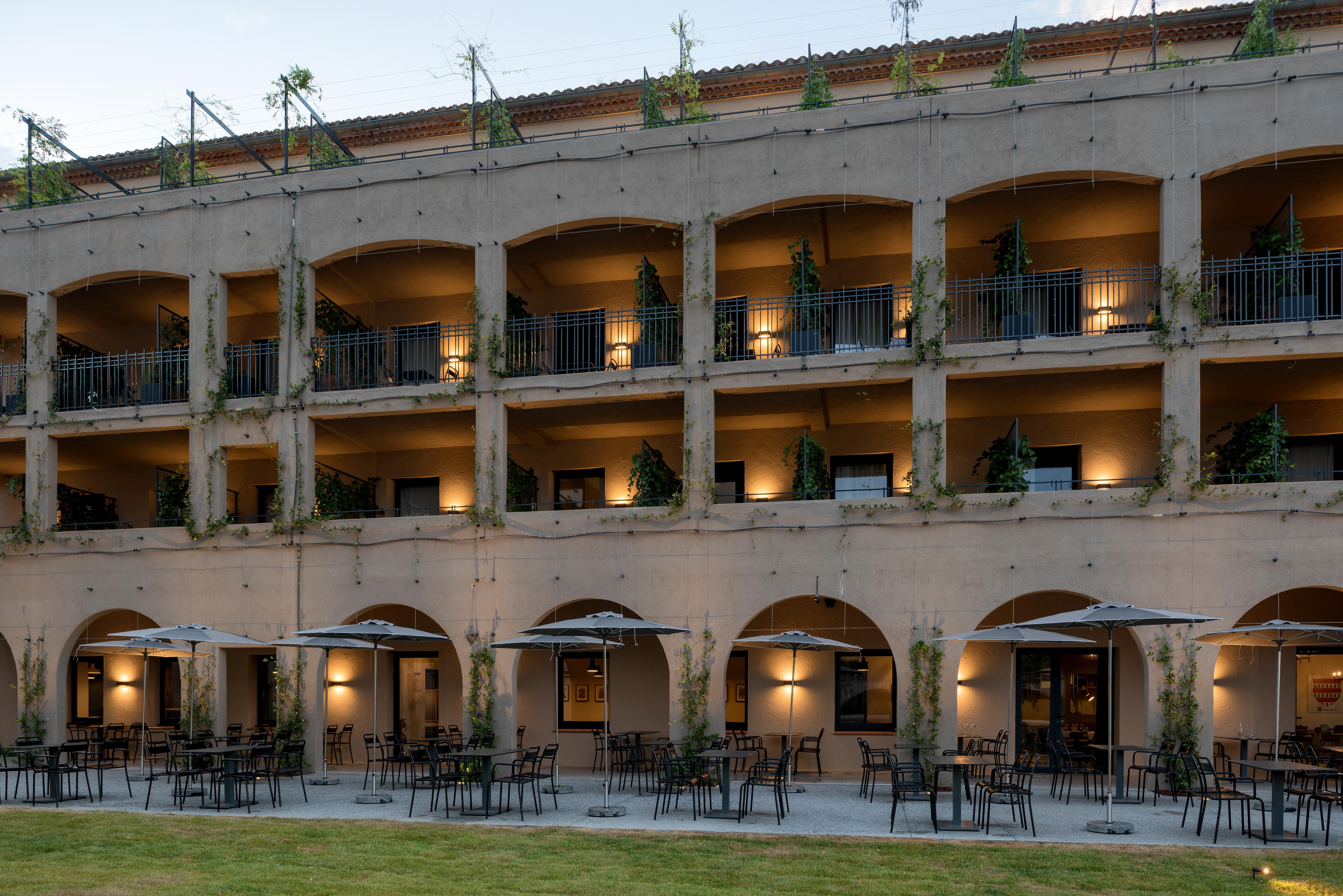 Sowell Hotels Les Chevaliers Каркасон Екстериор снимка
